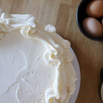 Creamy white Vanilla Bean Buttercream Frosting